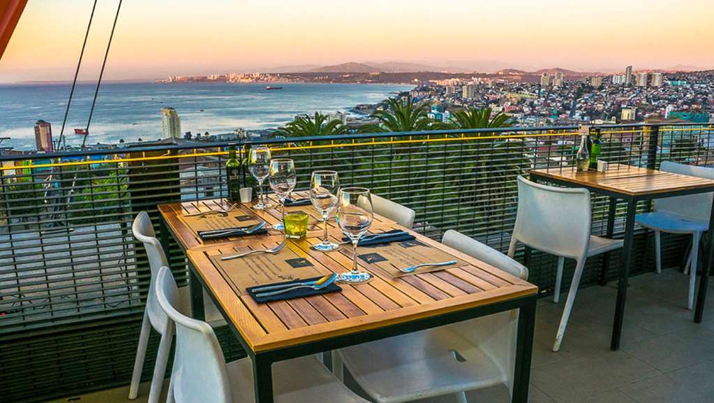Verso Hotel Valparaiso Restoran foto